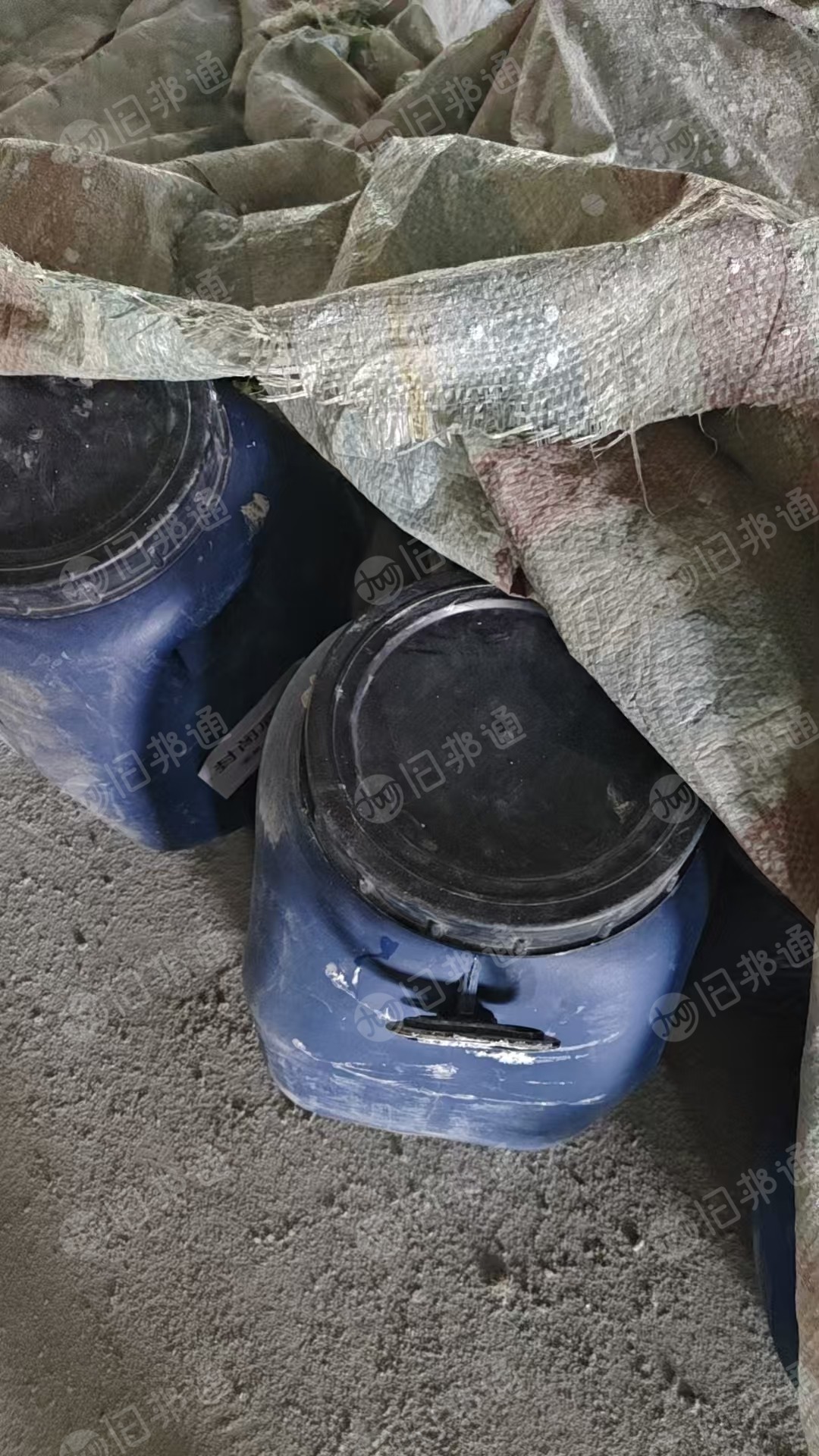 出售大蓝桶毛料，全部都是工地上下来的，现货1000多个
