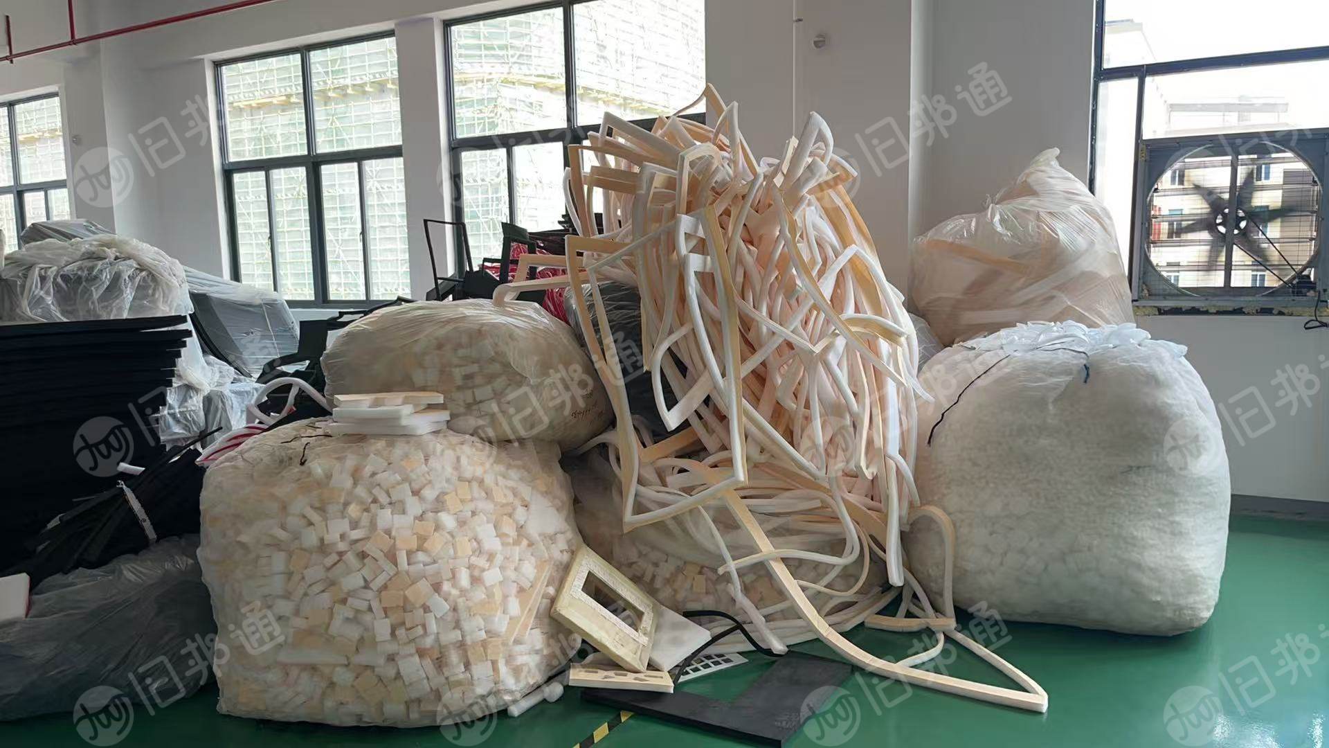 长期出售EVA贴卡纸、珍珠棉贴XPE