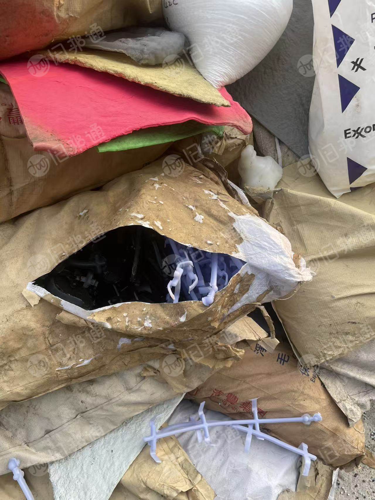 出售超临界EVA胶头，现货十几吨