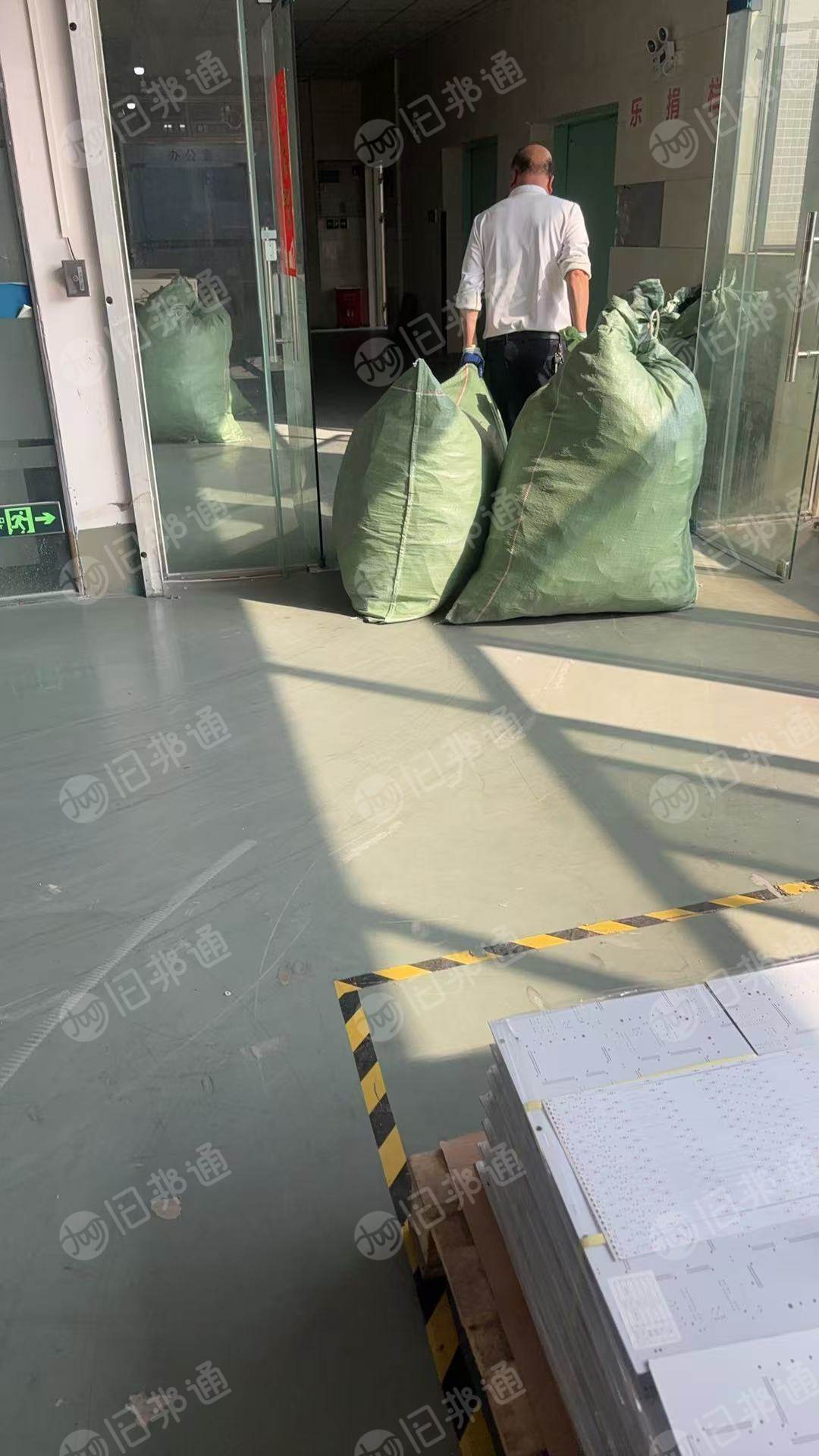 厂家大量出售电子条废料