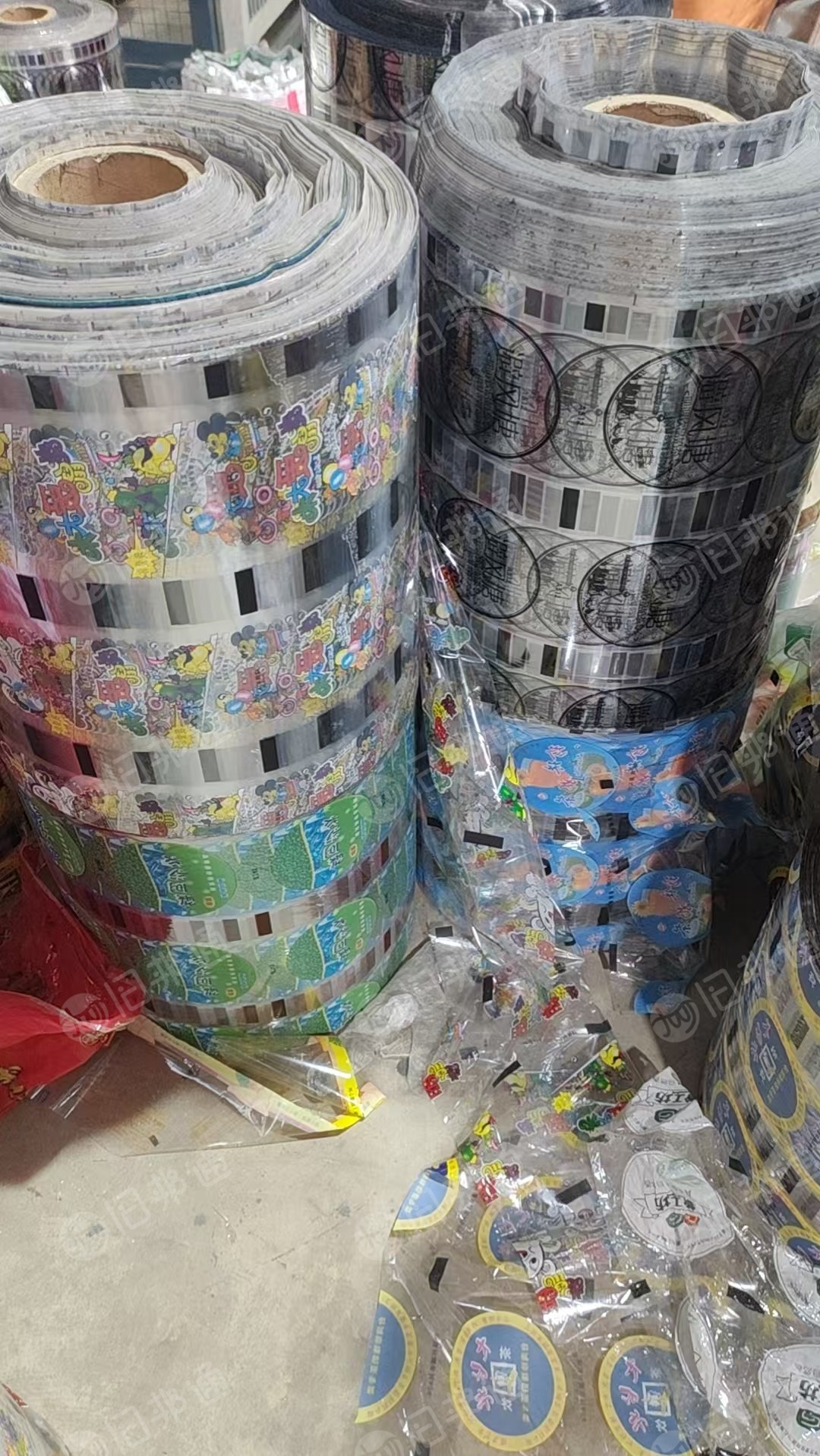 求购pet卷膜，厚度1.2至2.5之间。宽超20-132公分之间。打绳用