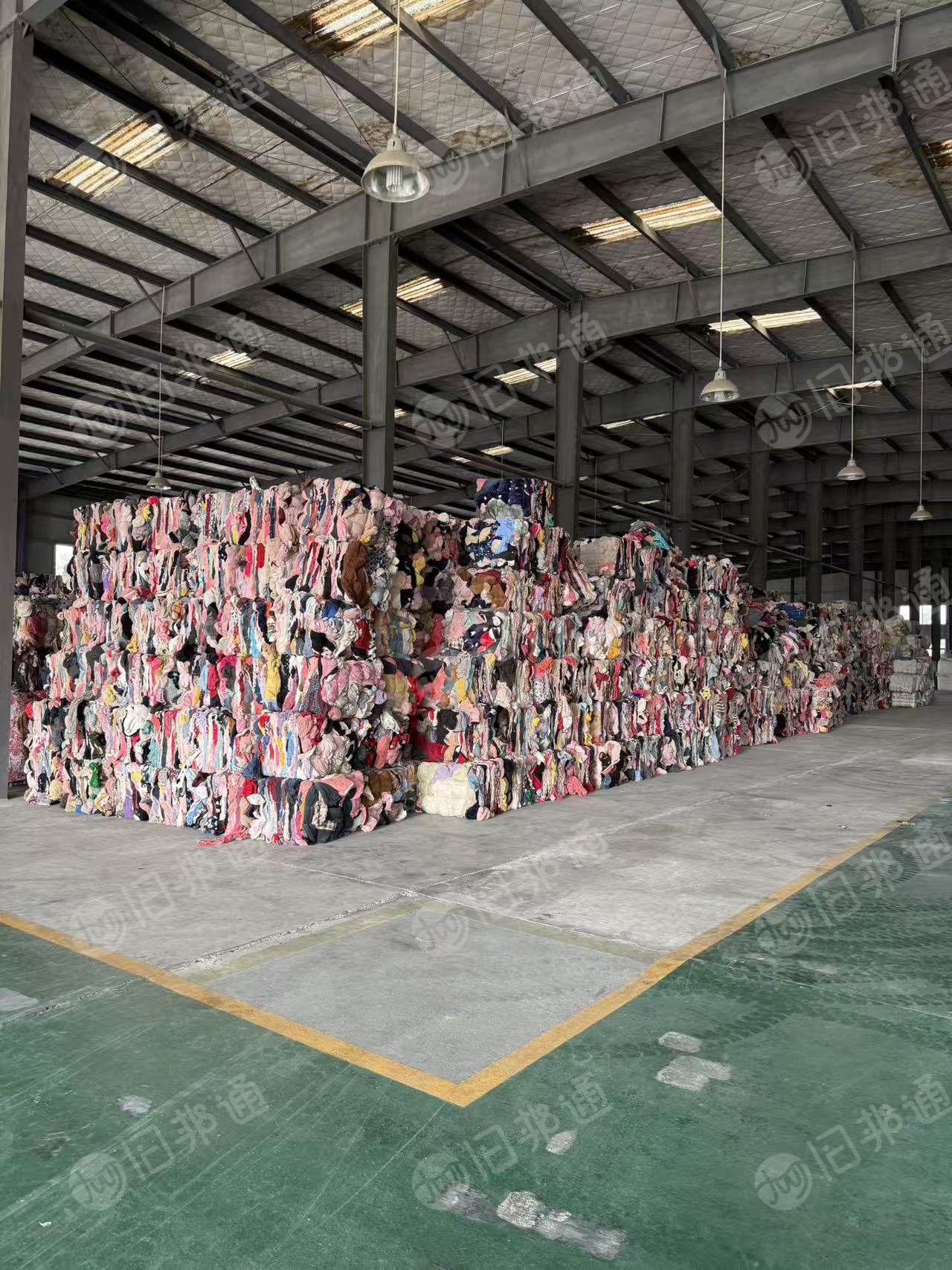 长期回收绒睡衣化纤料，化纤床单，要求内外都是毛绒，自用，每个月需要900吨，厂在江苏淮安