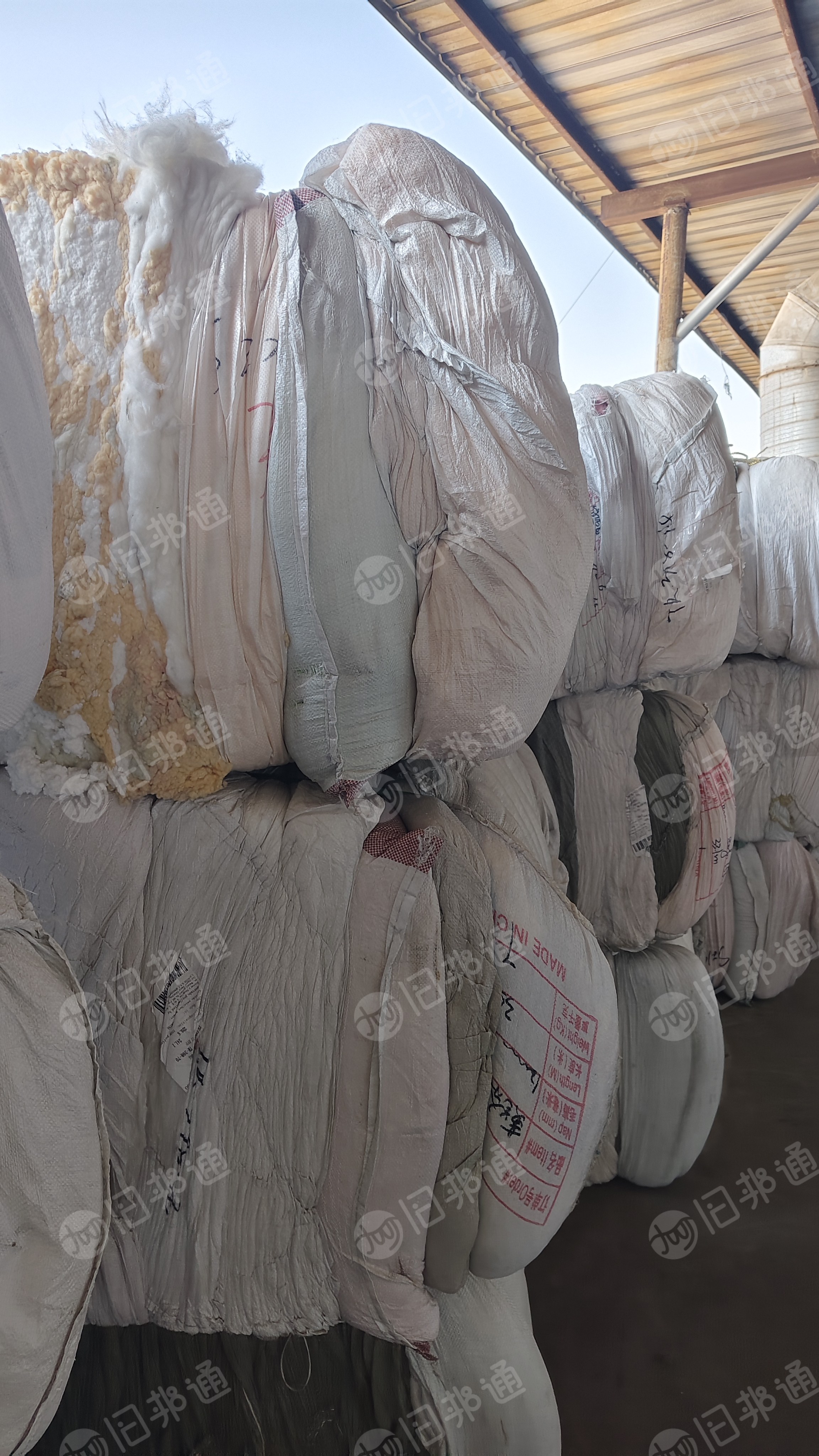 长期出售涤纶毛毛料，腈纶毛毛料，剪毛料，除尘剪绒