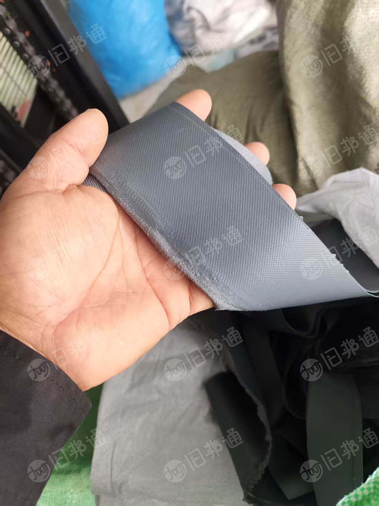 长期出售做泡脚桶下来的牛津布，牛津布下脚料，现货5吨