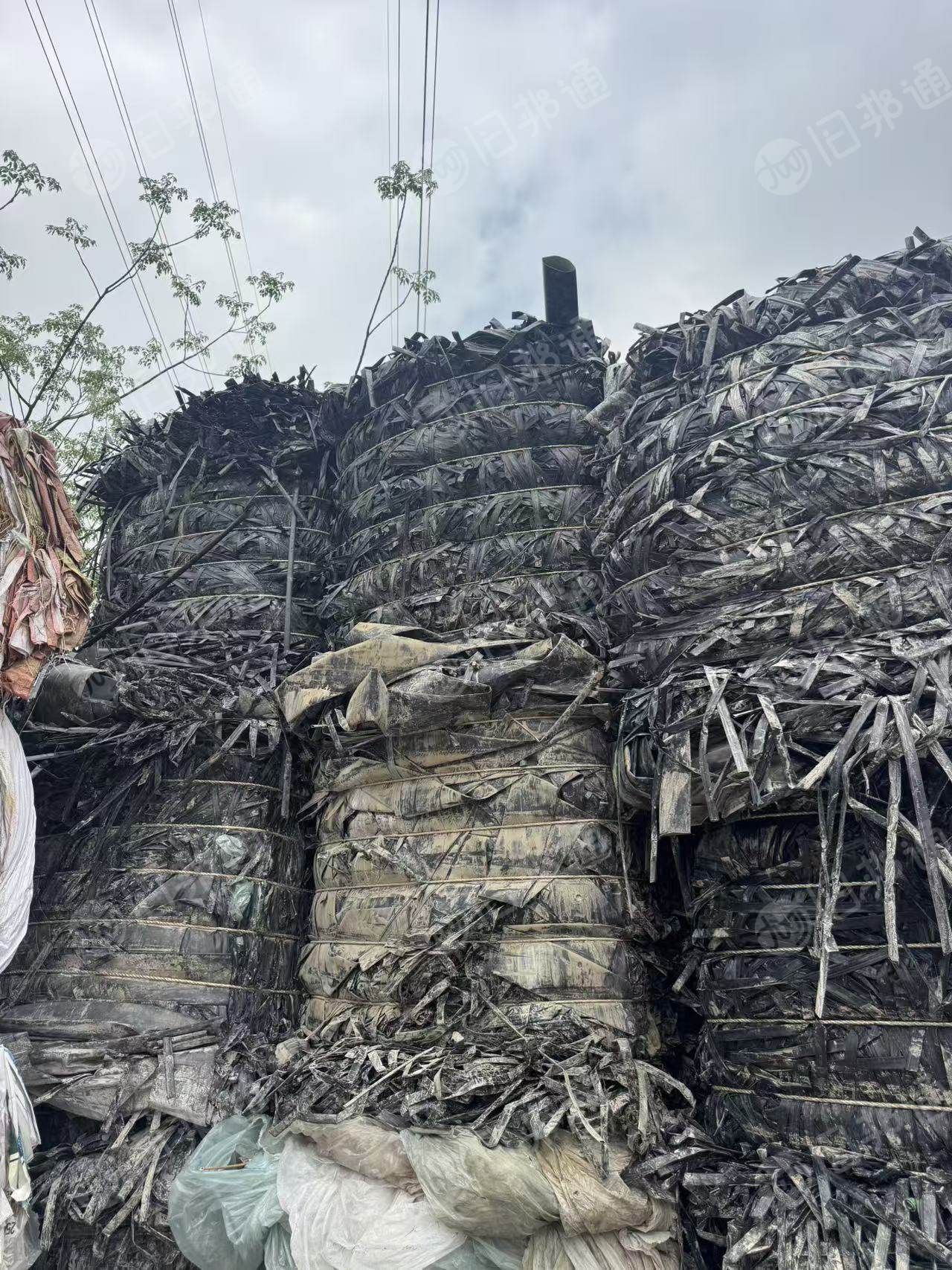 长期出售滴灌带压块，现货10多吨