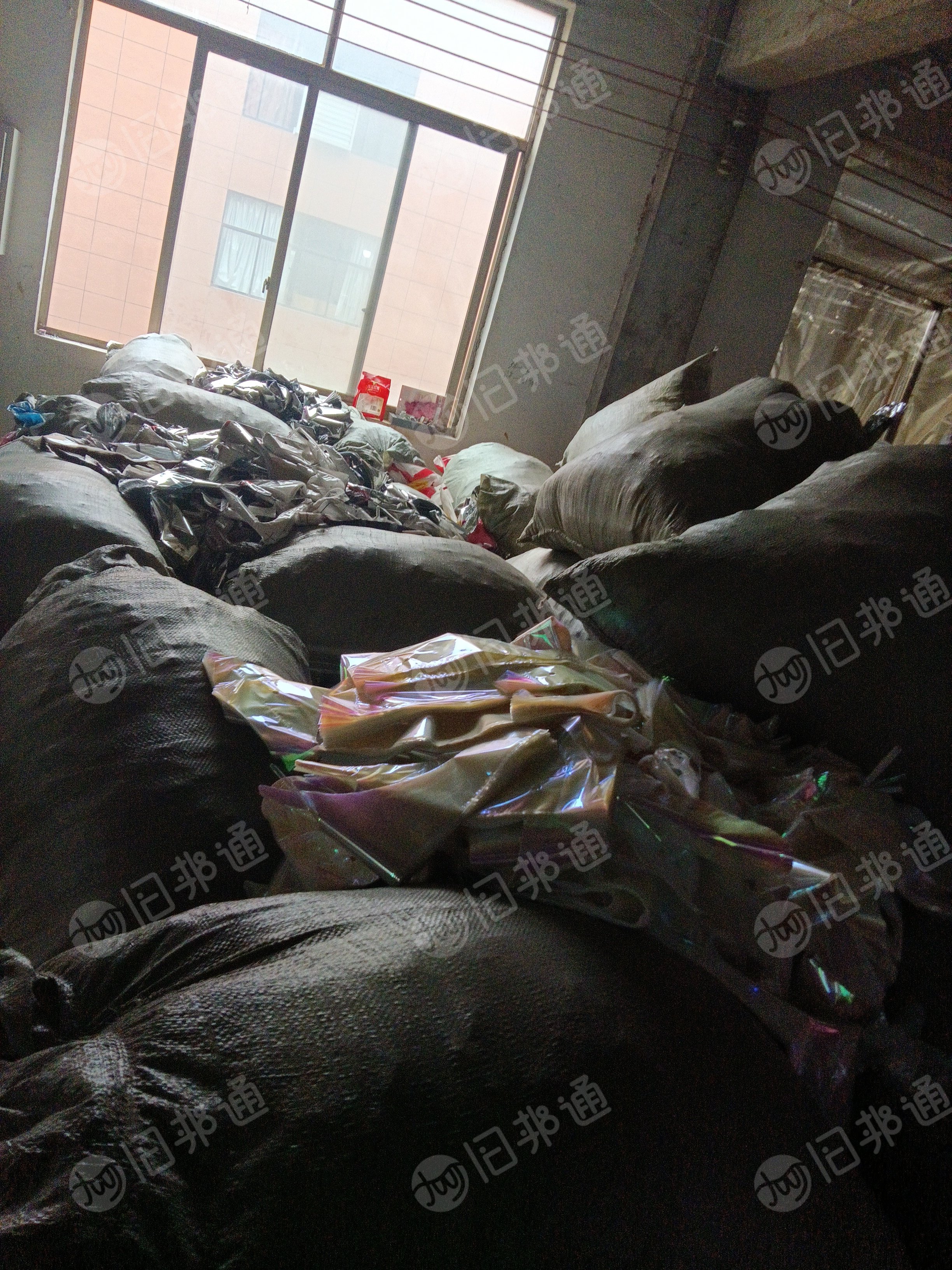 出售尼龙复合膜，PA/PET、pa/pe 空气球的边角料