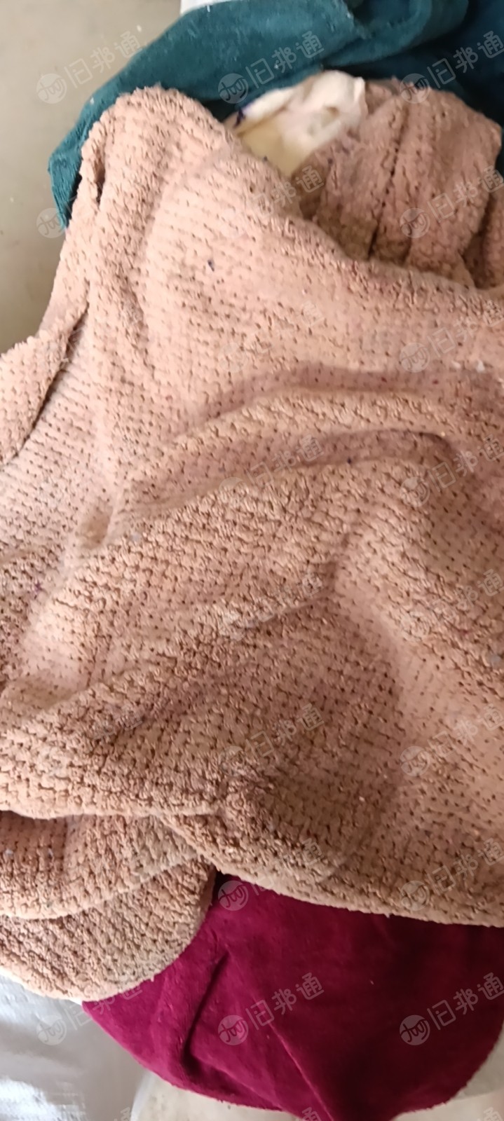 长期出售擦机布，涤纶废布，涤锦造粒布，可以造粒化水用