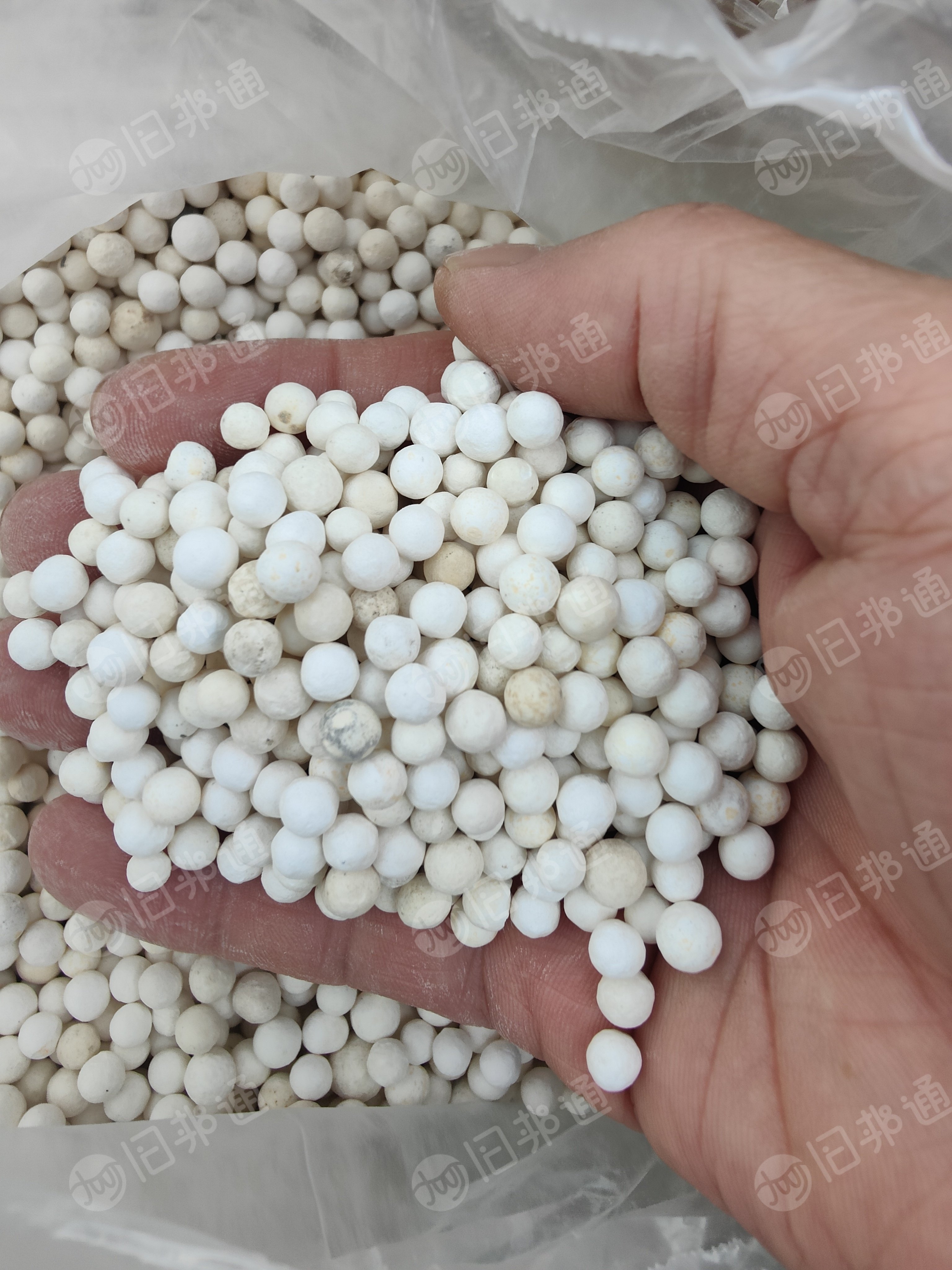 回收钢厂，化工厂换下的氧化铝球及库存的氧化铝球，氧化铝空心球