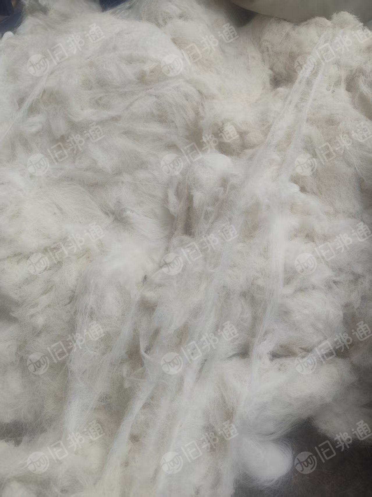 长期出售澡巾下角料，加捻人造丝混合涤纶，现货18吨，可以开花用
