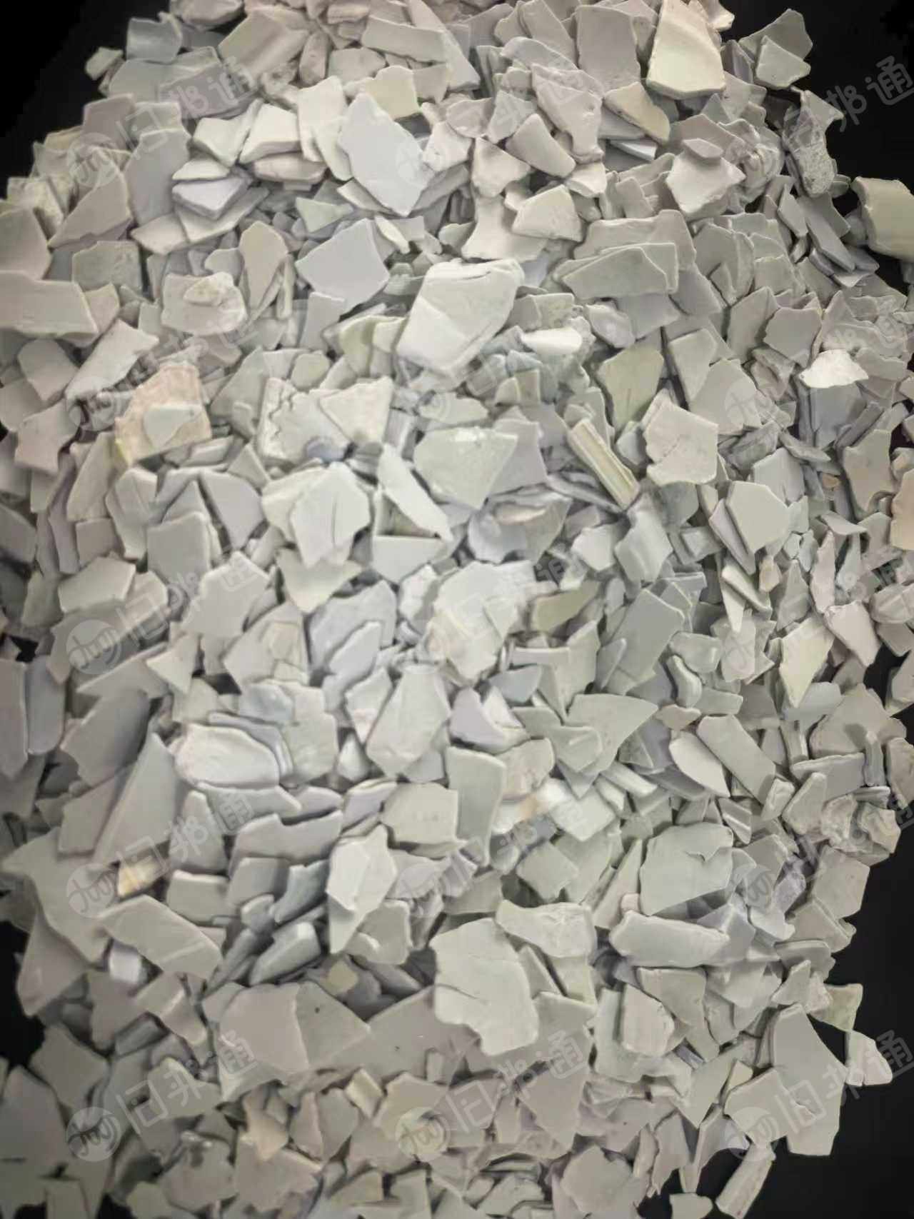 出售热洗冰箱HIPS破碎片