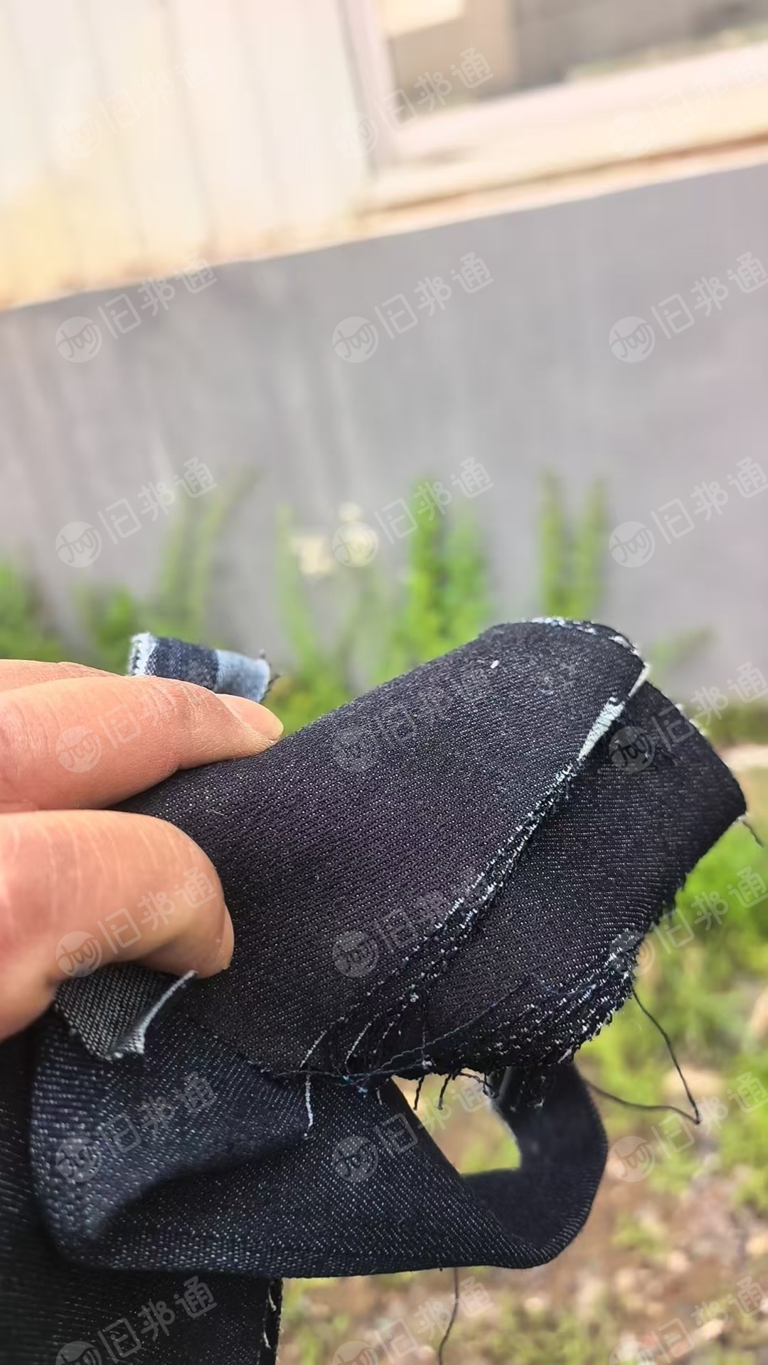 长期出售涤棉牛仔布，含棉90%可褪色，带氨纶，两弹，现货200吨