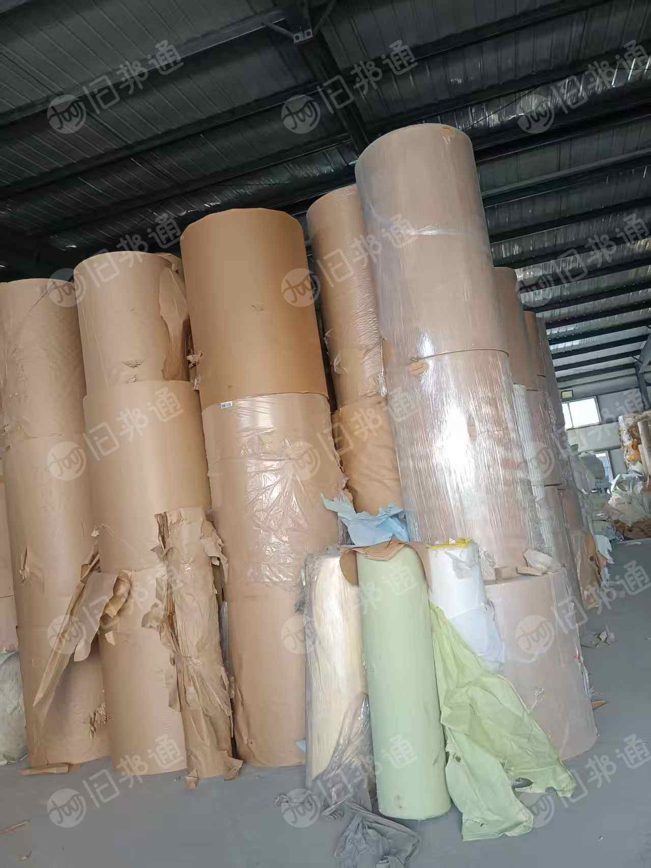 出售卷筒乱码处理纸，十几克到一百多克，有圣经纸，牛皮纸，双胶纸，淋膜纸，白卡纸等