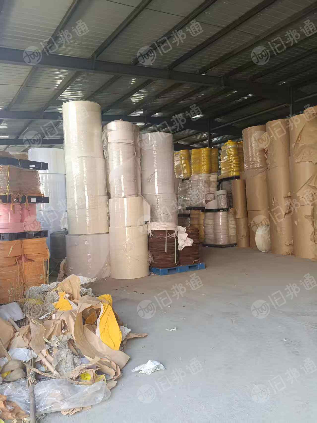 出售卷筒乱码处理纸，十几克到一百多克，有圣经纸，牛皮纸，双胶纸，淋膜纸，白卡纸等