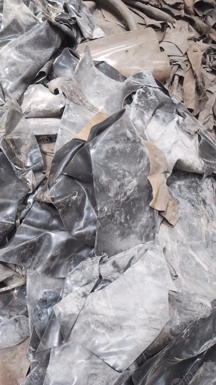 出售橡胶片废料