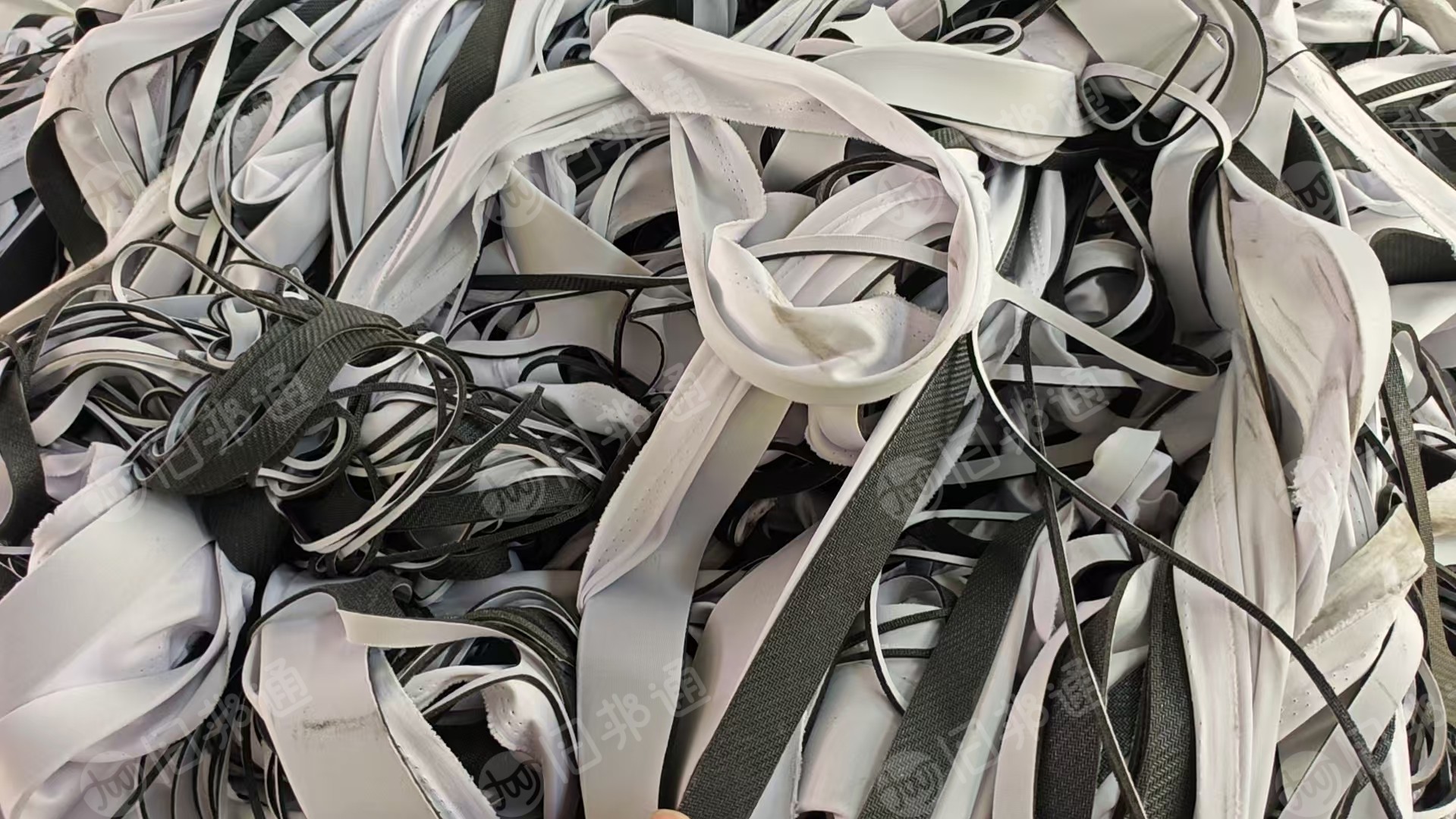 长期出售鼠标垫、瑜伽垫边角料