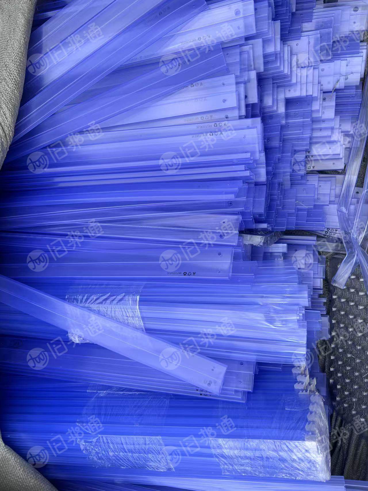 长期出售PVC电子管毛料