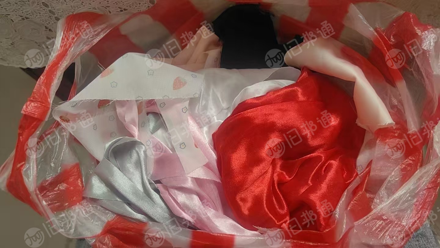 长期出售服装厂下来的杂色涤纶布条，涤纶废布，也有氨纶废布