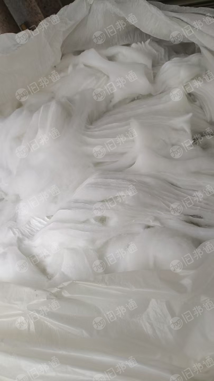 长期出售仿丝棉下脚料，丝棉边角料，月供30吨