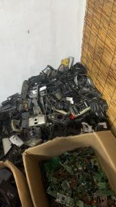 出售相机外壳废料，拆解下来的