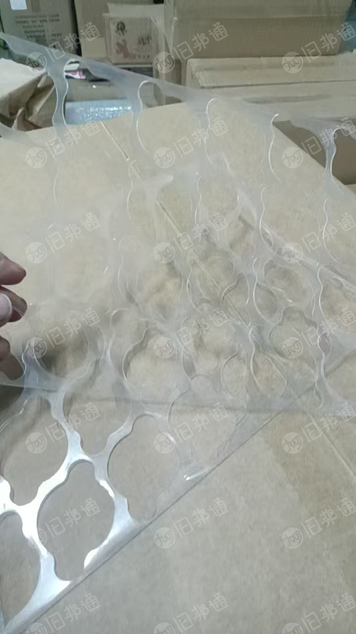 出售PET边角料，现货十来吨