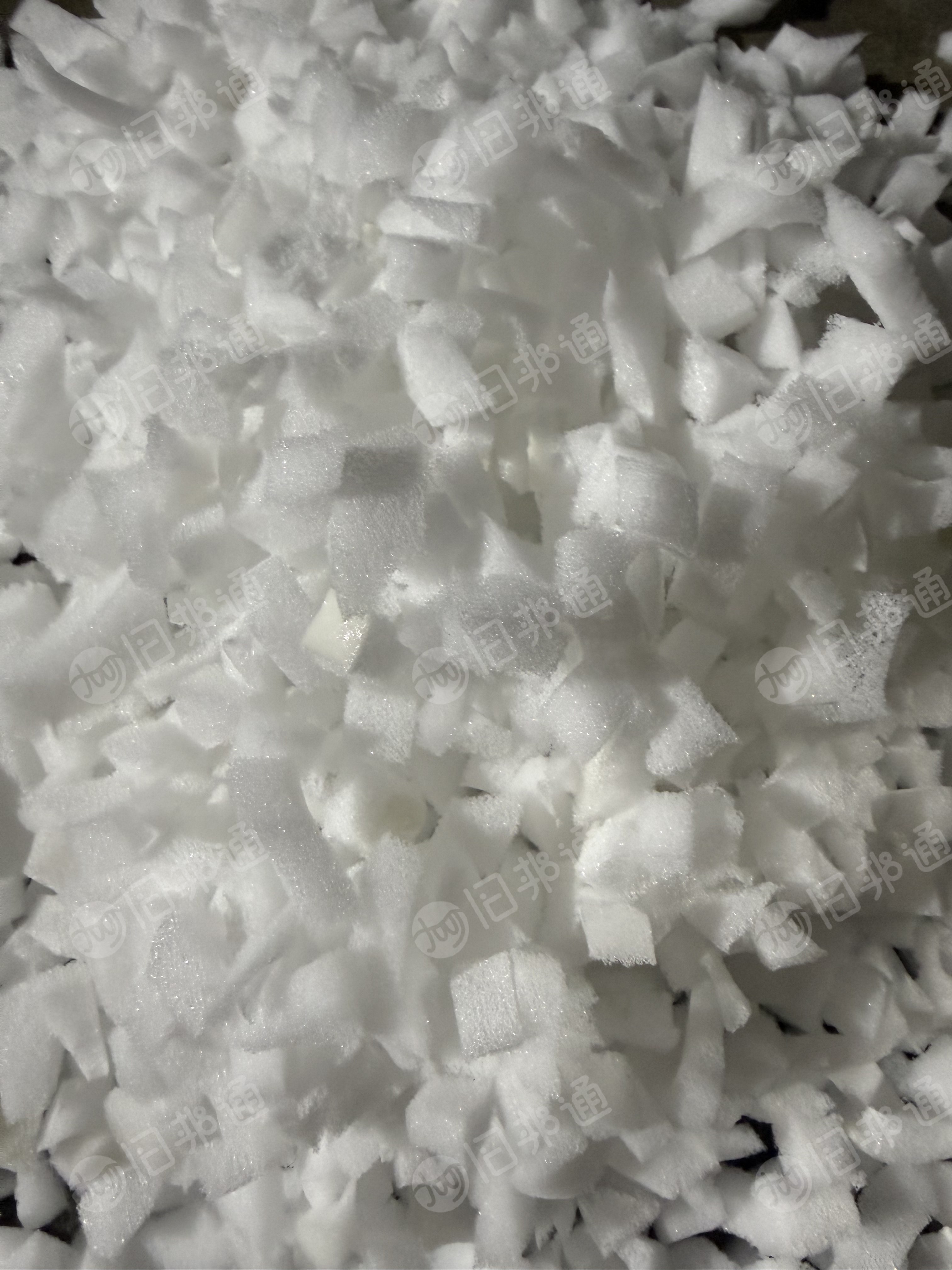 长期大量出售高密度可压缩的普通绵，记忆棉，纯白普通海绵，海绵下脚料，可切粒可不切