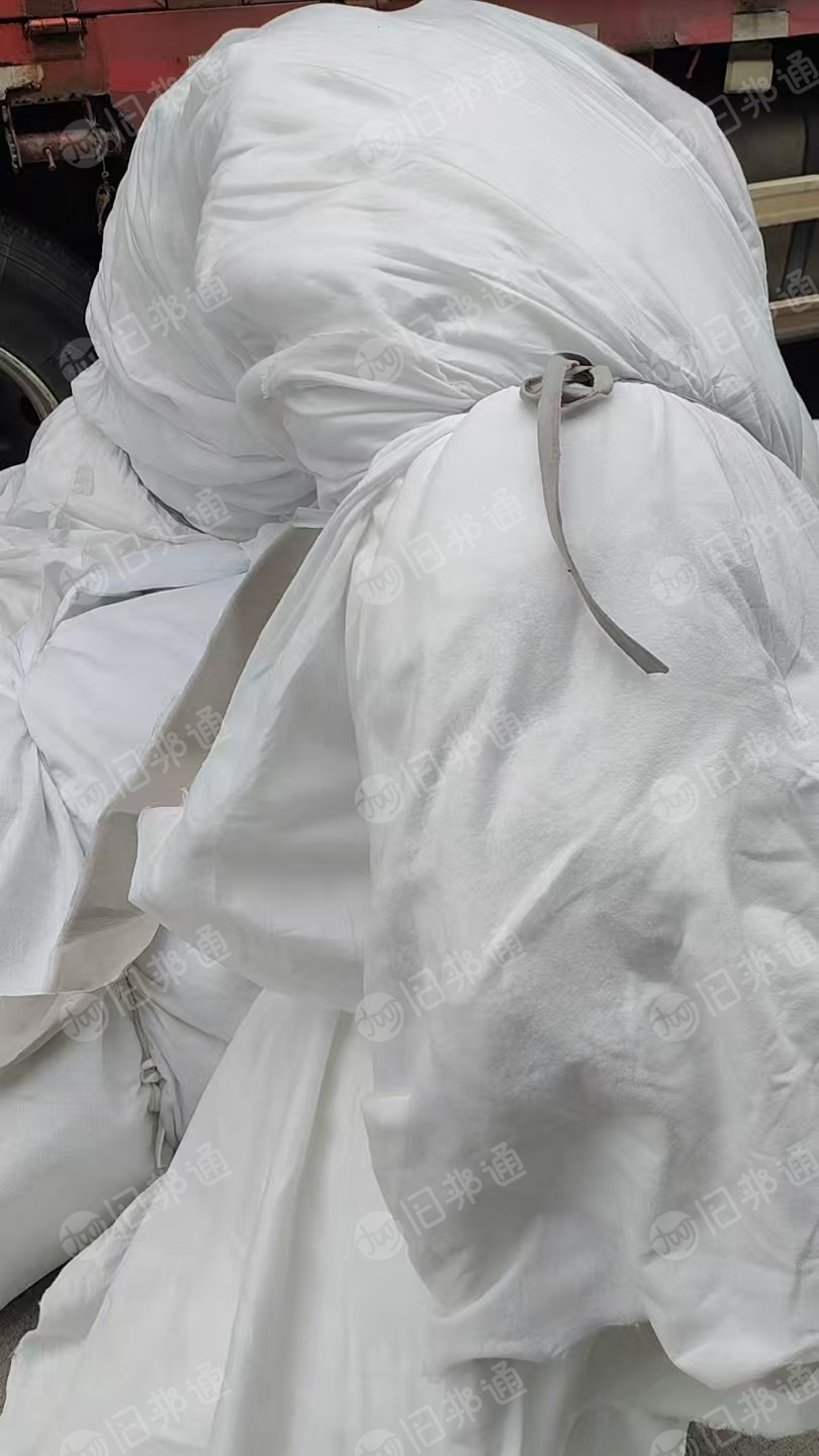 长期出售无纺布厂下来的涤纶无纺布下脚料，涤纶无纺布边角料