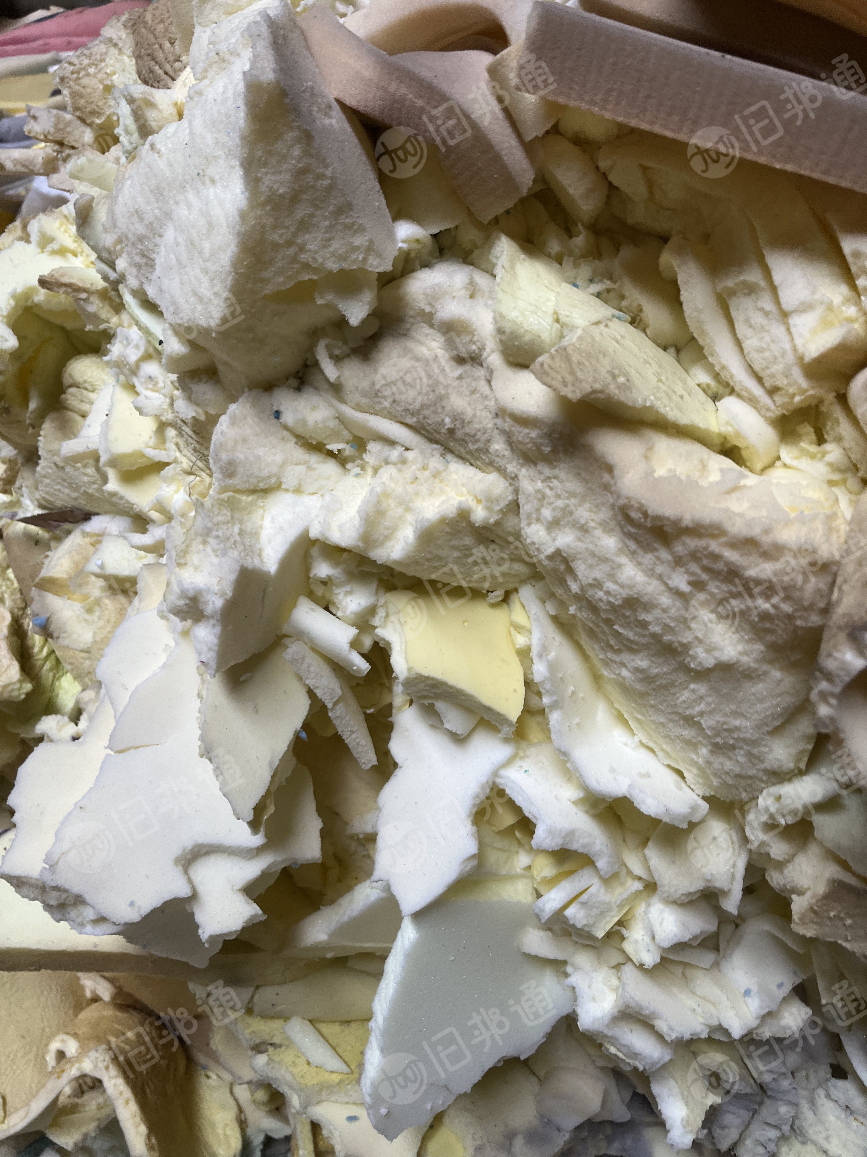 长期出售海绵，慢回弹海绵，海绵边角料，月供200吨