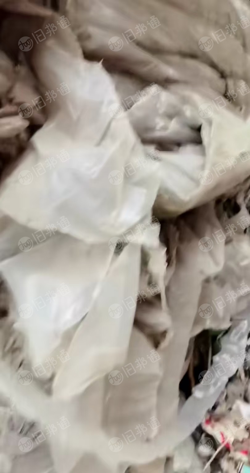 长期出售pe大棚膜废料，顶棚膜废料，现货10多吨
