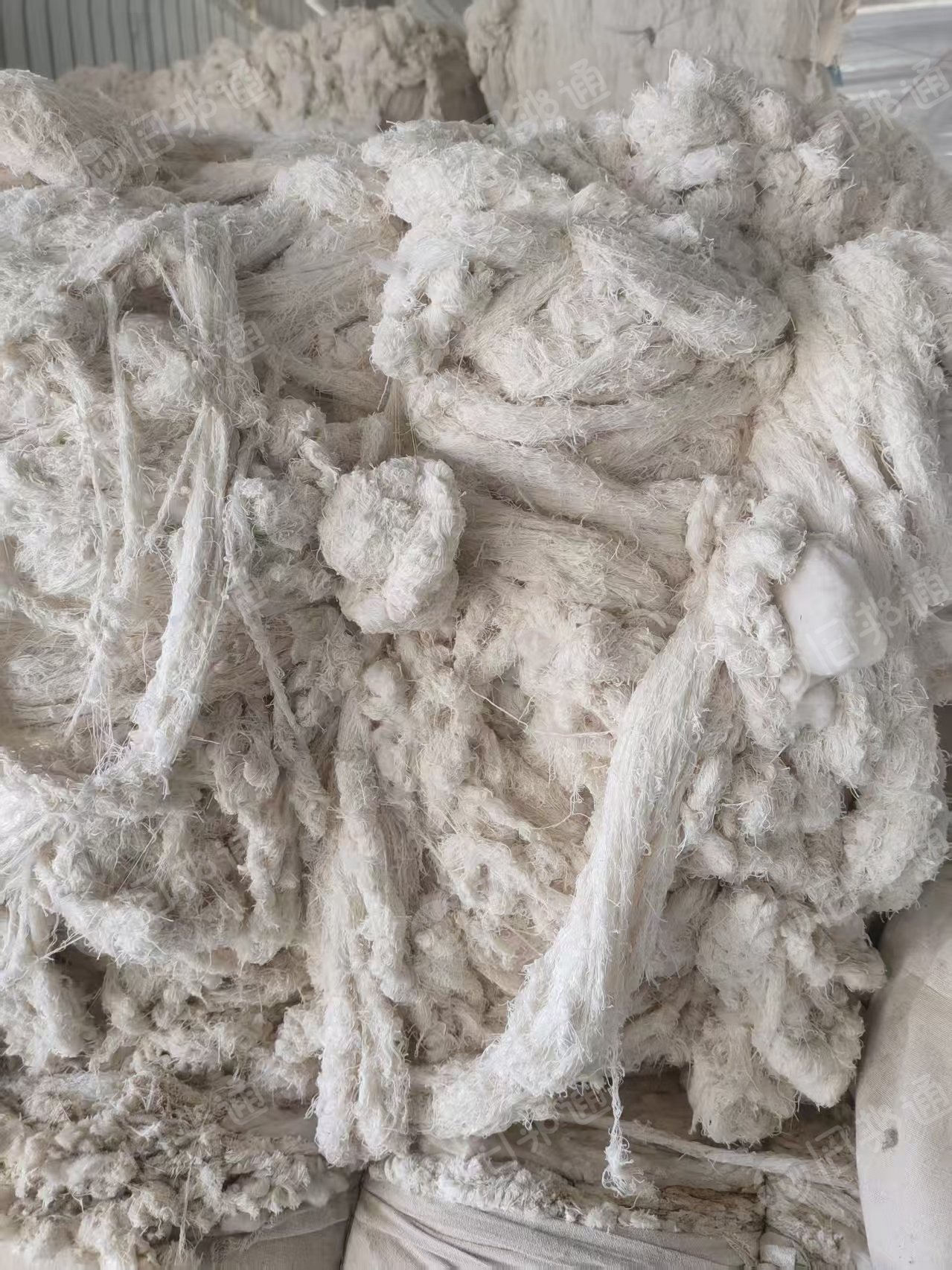 长期大量出售纺纱厂下来的纯棉回丝，纯棉纱线，纯棉废丝，在河南郑州。