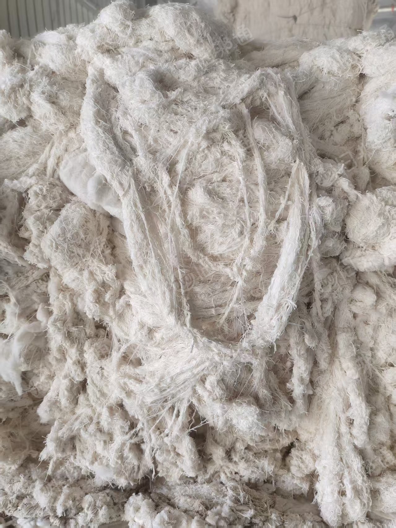 长期大量出售纺纱厂下来的纯棉回丝，纯棉纱线，纯棉废丝，在河南郑州。