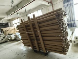 出售卷薄膜的纸管，内径7.6cm，厚度0.8cm，长度2.5米