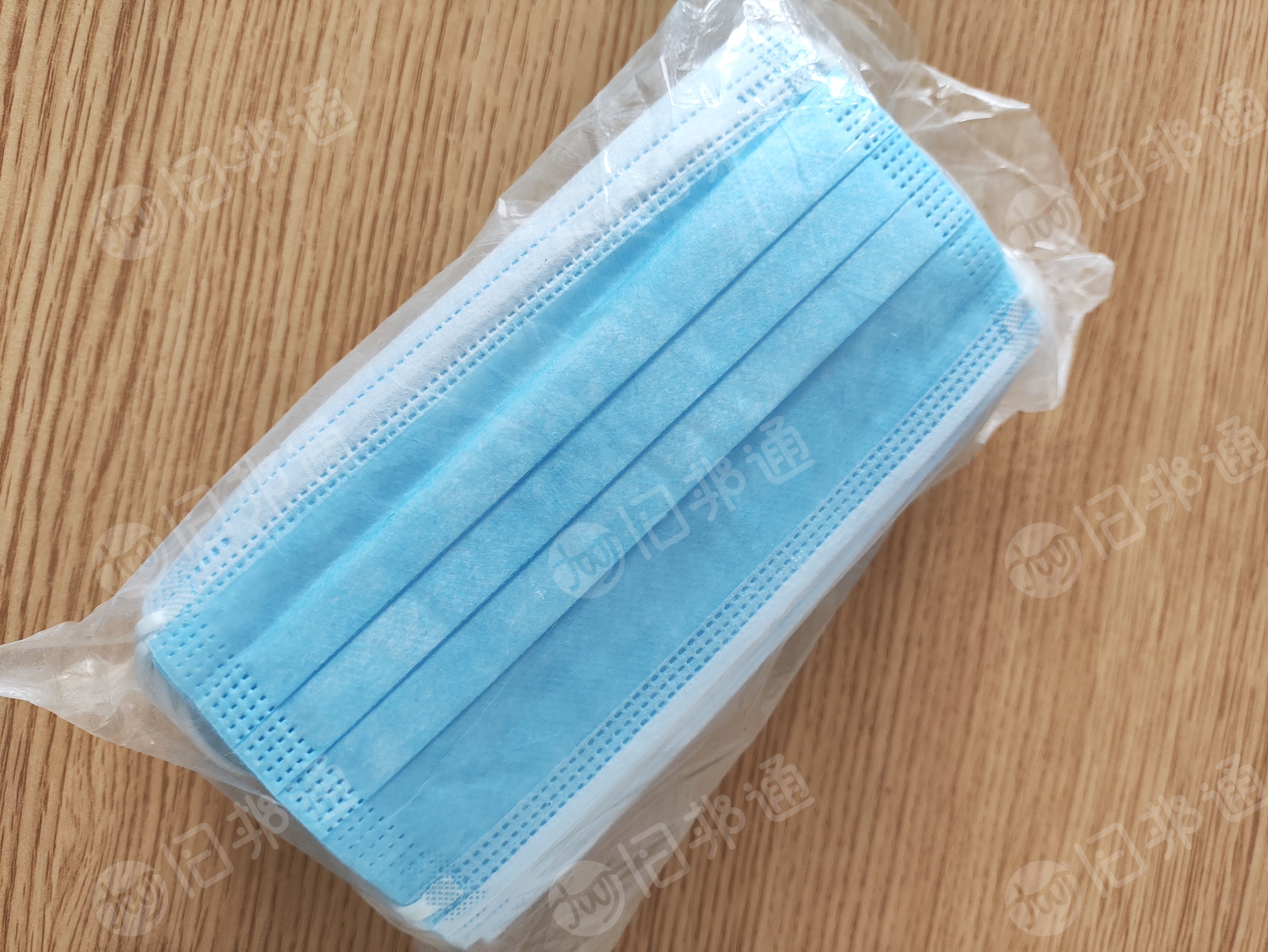  长期大量收防护服、隔离衣、口罩、鞋套、条帽、酒精、凝胶等物资，上门回收，装车打款