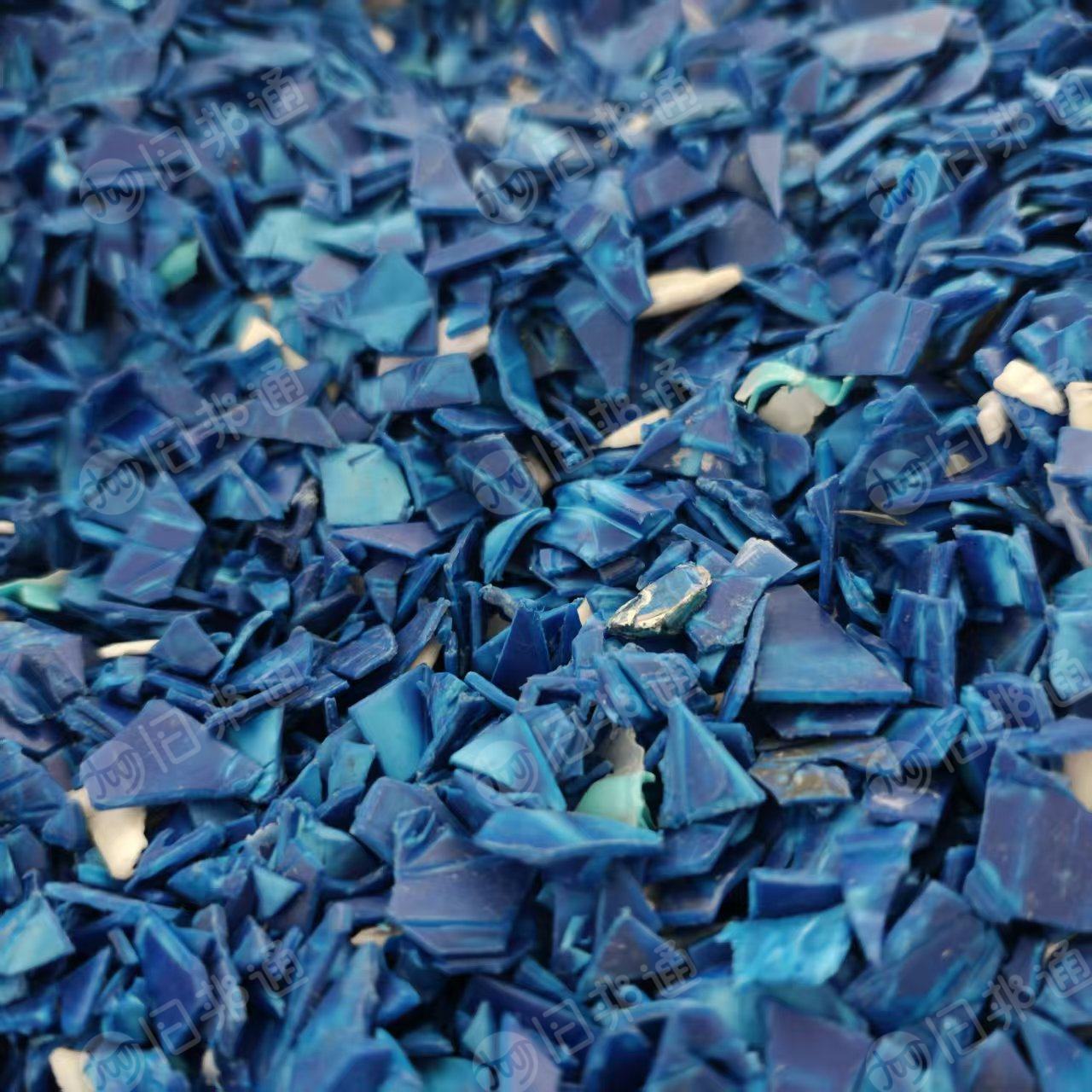 出售红丙破碎料，蓝丙破碎料，现货各10吨