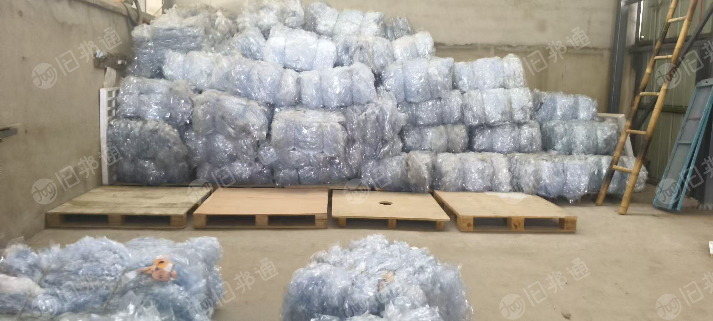 出售透明PVC胶水膜，现货5吨左右