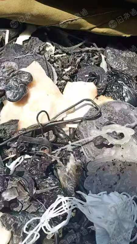 出售杂炼油料，PA66、TPEE、PP、ABS、PBT混合。现货50吨