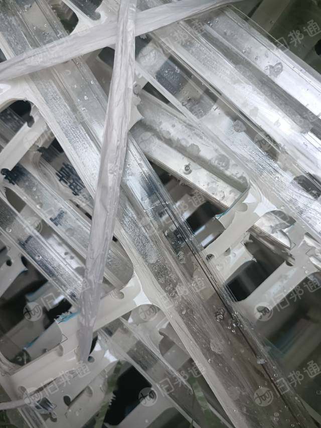 出售PC复合料,每月三四十吨