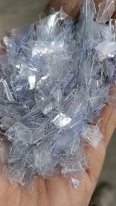 常年出售B级PET吸塑盒破碎料，黑色PET吸塑盒破碎料