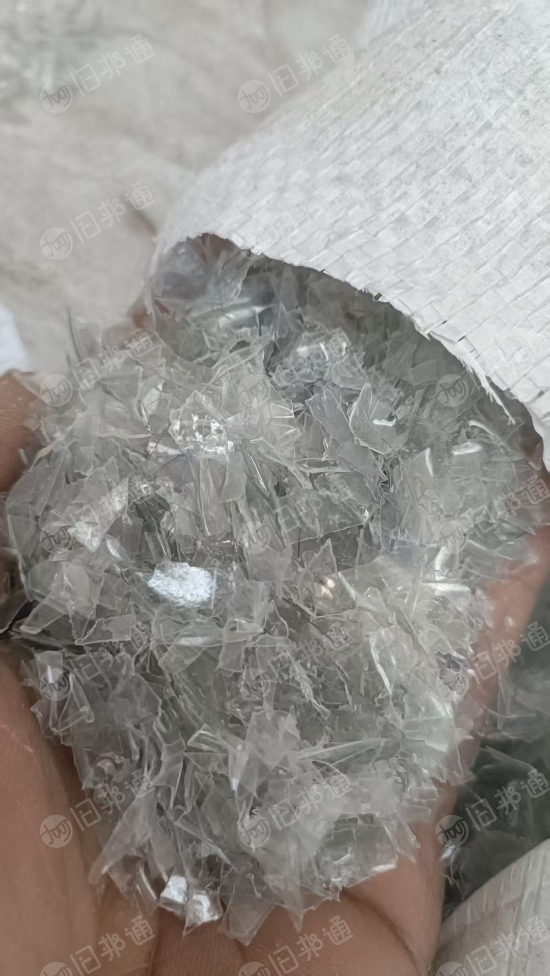 常年出售B级PET吸塑盒破碎料，黑色PET吸塑盒破碎料