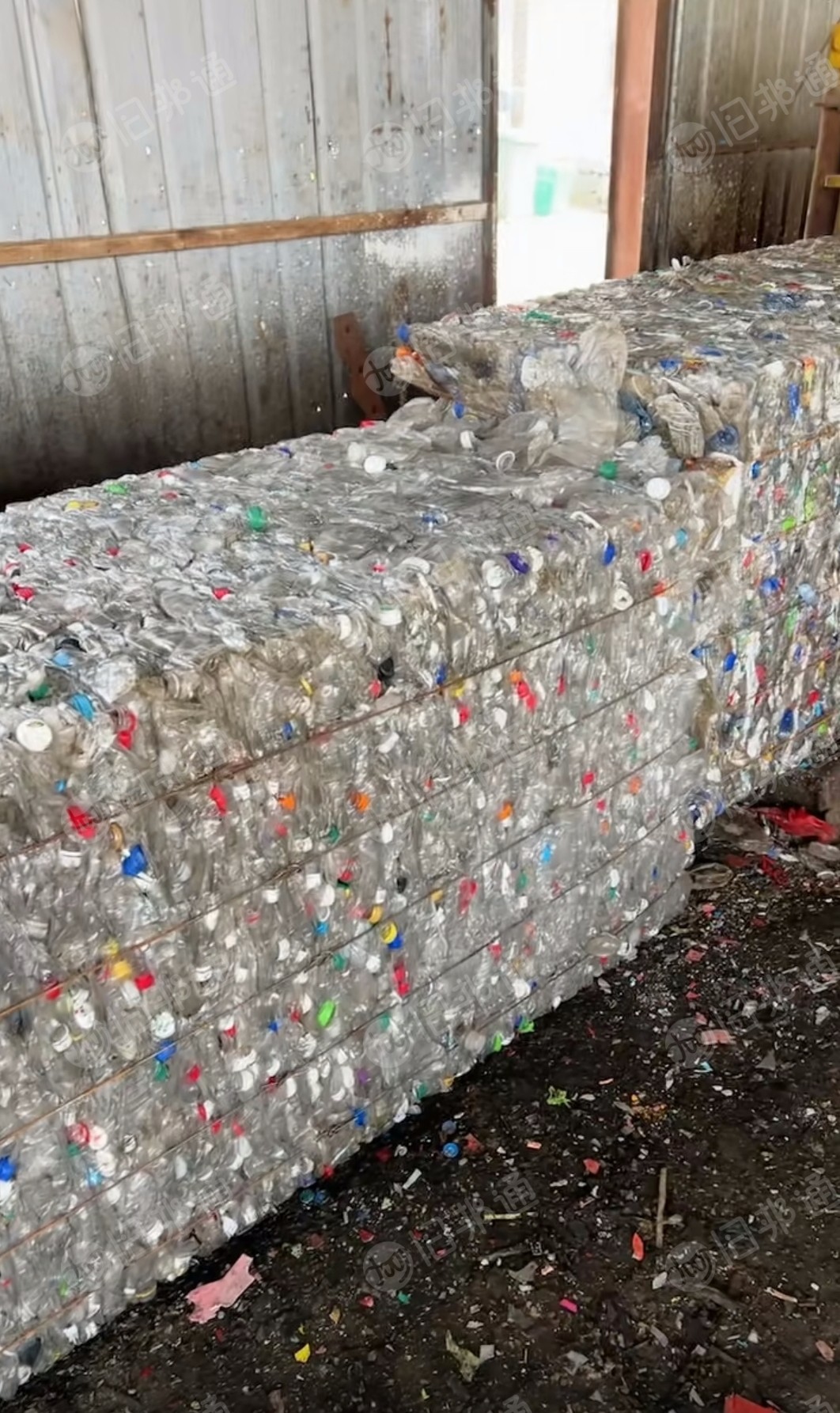 常年出售PET瓶砖