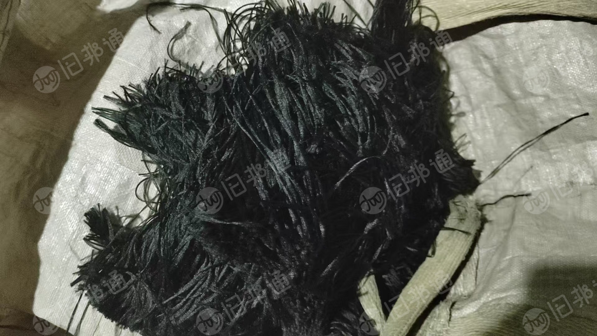 长期出售丙纶废丝，丙纶线，有黑色棕色，黑色占比多，在广东佛山。