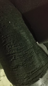长期出售地毯料下脚料，地毯边角料，有涤丙，丙纶，有分拣开，月供10吨，在广东佛山。