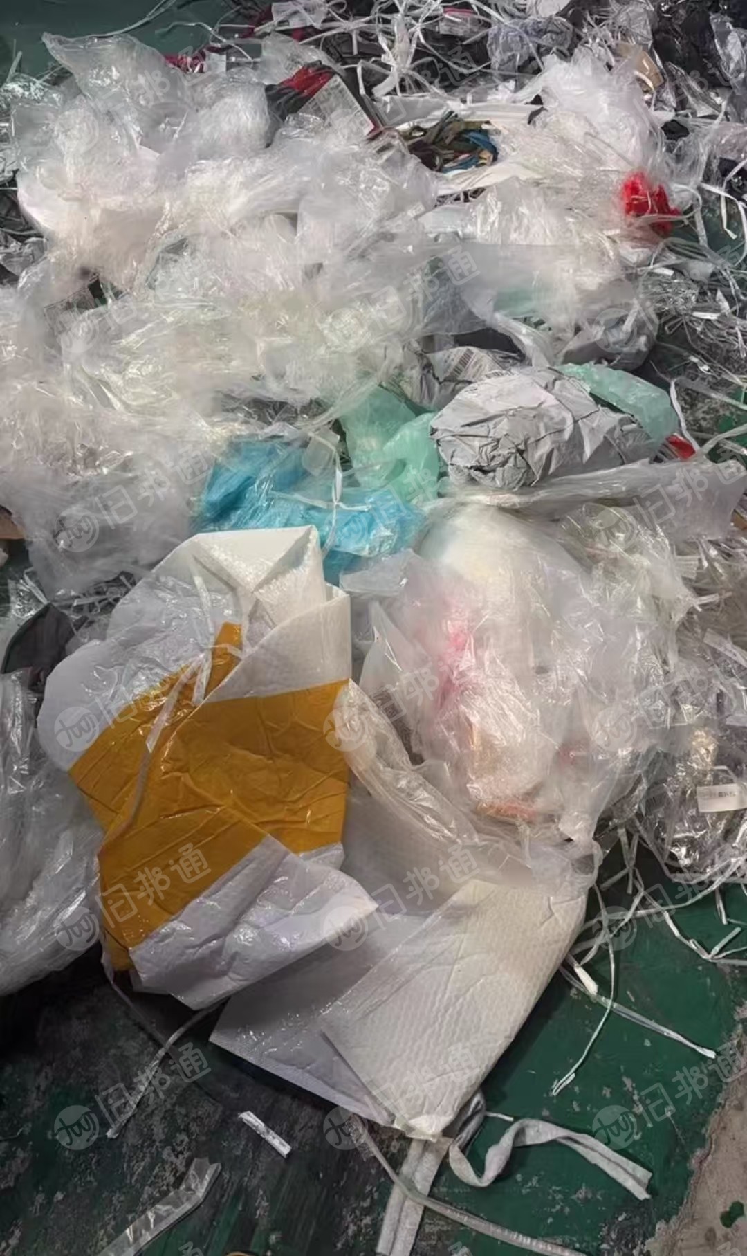 长期出售pe快递袋废料，杂色袋子料，高压膜等