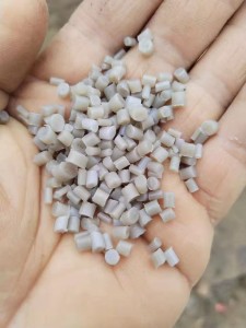长期出售EPE珍珠棉颗粒，二白过2张60目，大白过60/80目