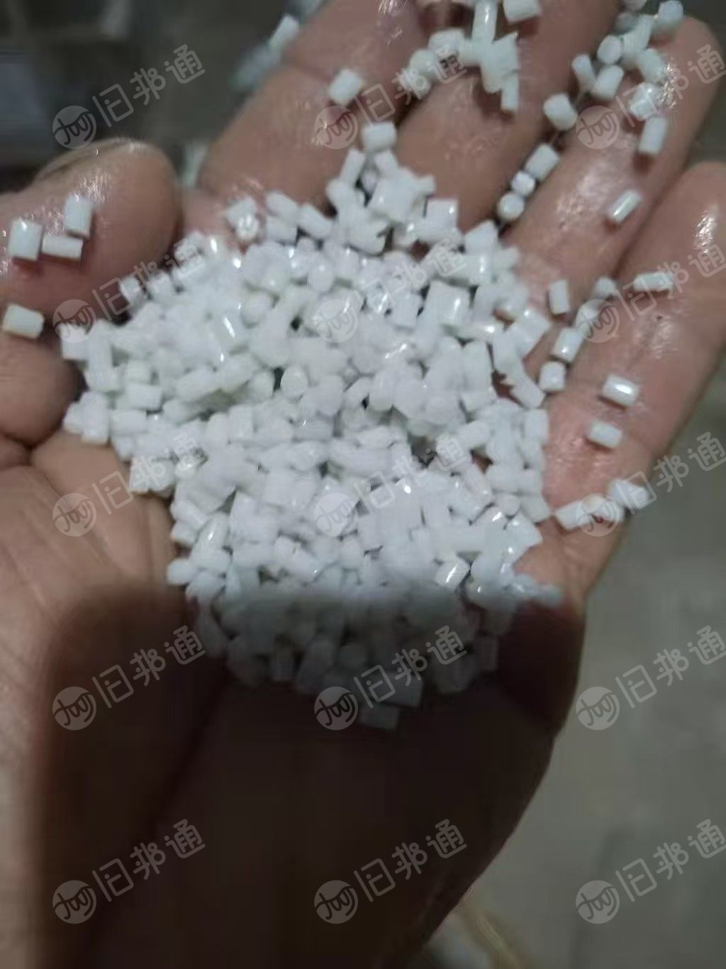 长期出售EPE珍珠棉颗粒,二白过2张60目,大白过60/80目