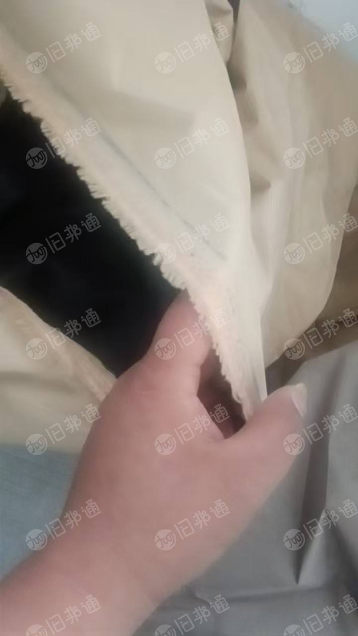长期出售箱包厂下来的牛津布，牛津布边角料，月供十五吨左右