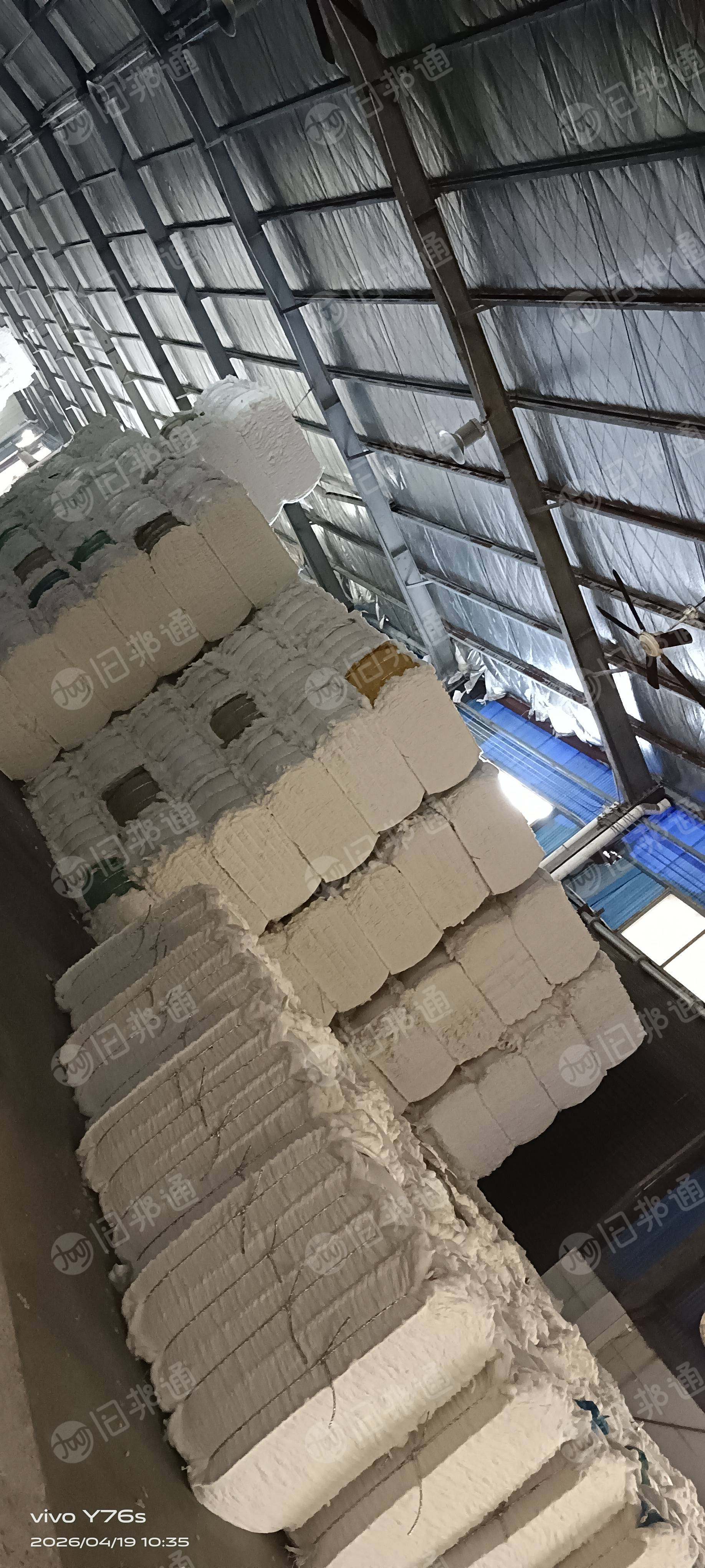 长期出售废布跟布边纱开的涤棉再生棉，涤棉开花棉，棉含量30左右，可纺19支以下的棉纱，现货50吨