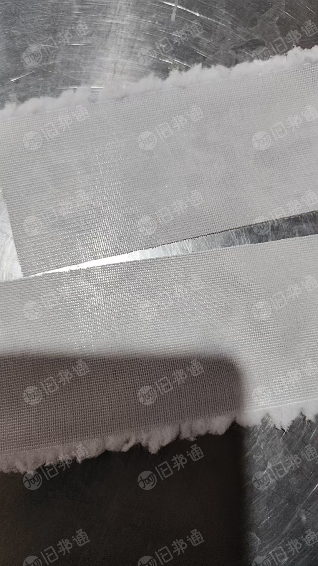 长期出售经编厂下来的涤纶废布，涤纶造粒布，黑色白色都有，月供10-20吨，货在浙江湖州