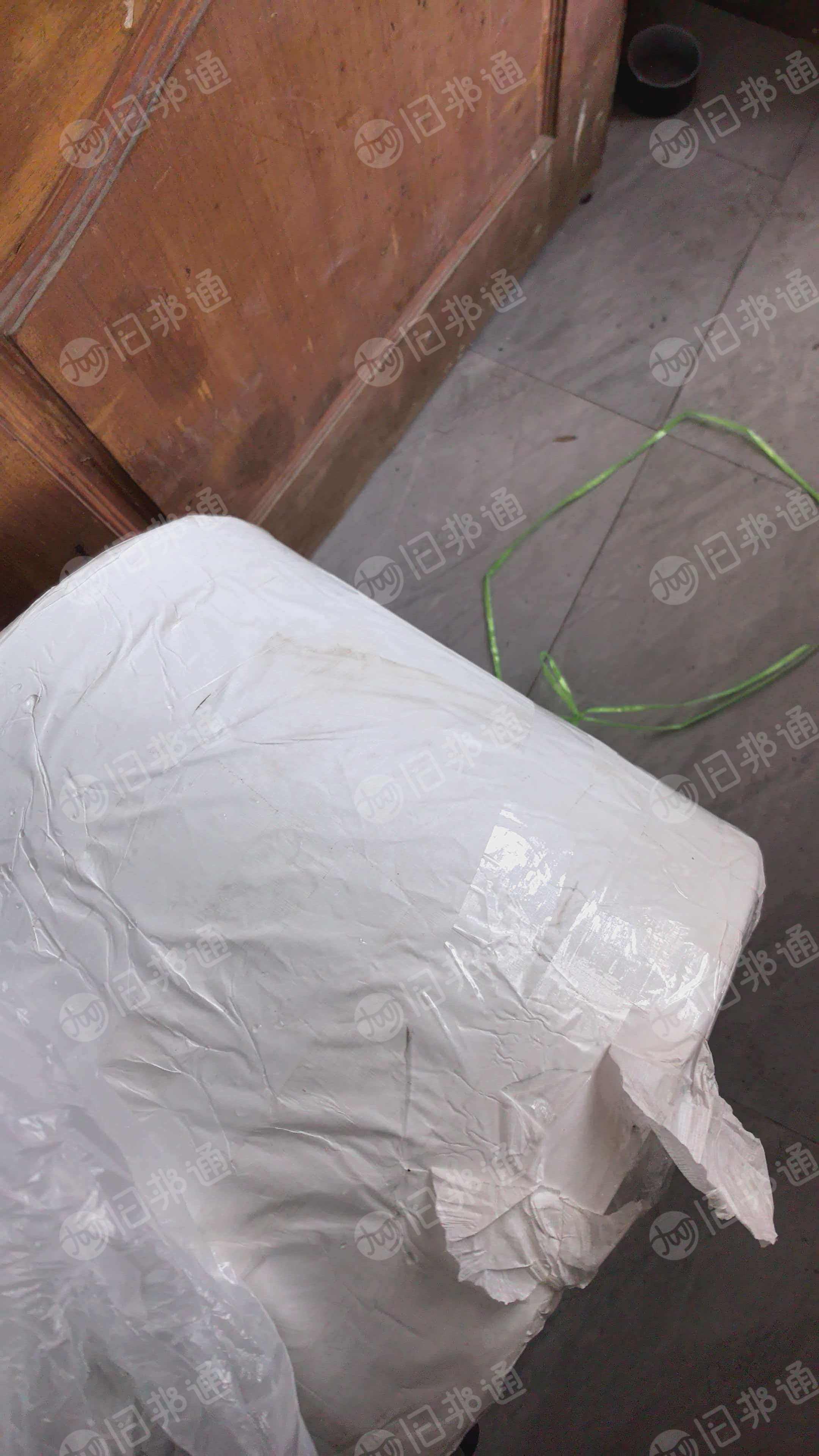 长期出售医疗透析纸，卷筒和散货都有