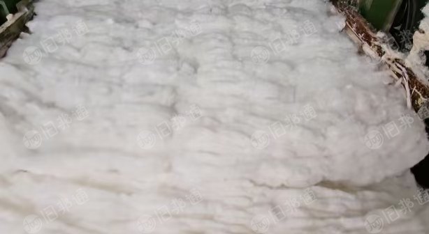 长期大量出售水刺无纺布涤棉，粘胶开花棉，开松棉，也有天丝粘胶棉，纯天丝棉，在山东临沂。