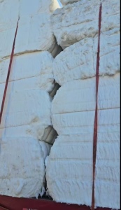 长期大量出售水刺无纺布涤棉，粘胶开花棉，开松棉，也有天丝粘胶棉，纯天丝棉，在山东临沂。